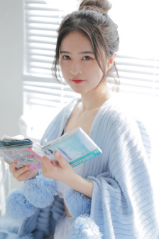 八角亭迷雾剧场